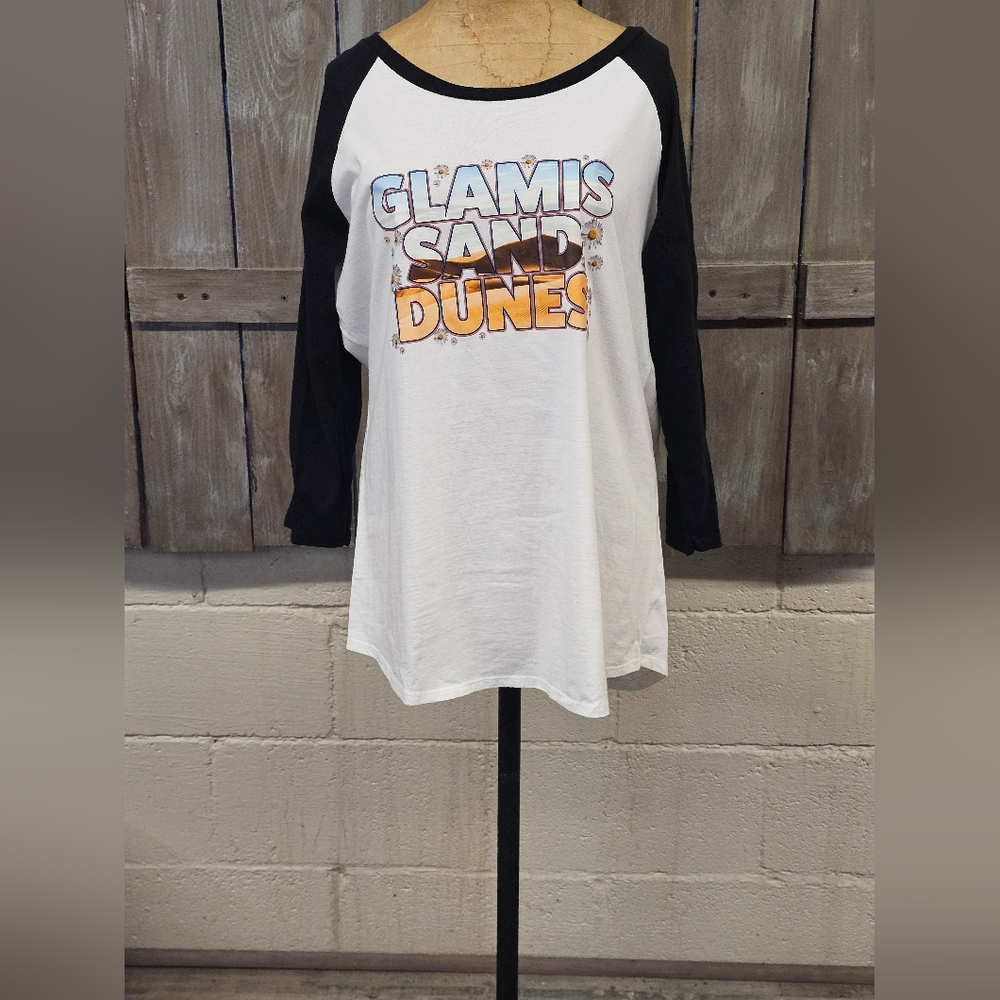 District Womens Raglan Shirt With Glamis Sand Dunes Graphic Size XXL 100% Cotton